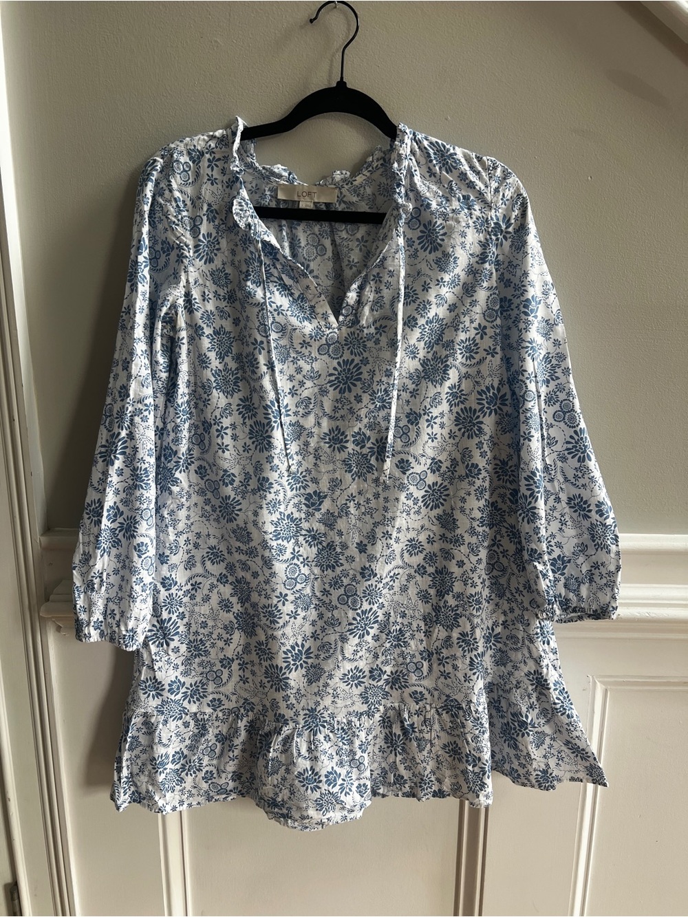 LOFT Blue White Floral Ruffle Hem Tunic Dress Small Cottagecore